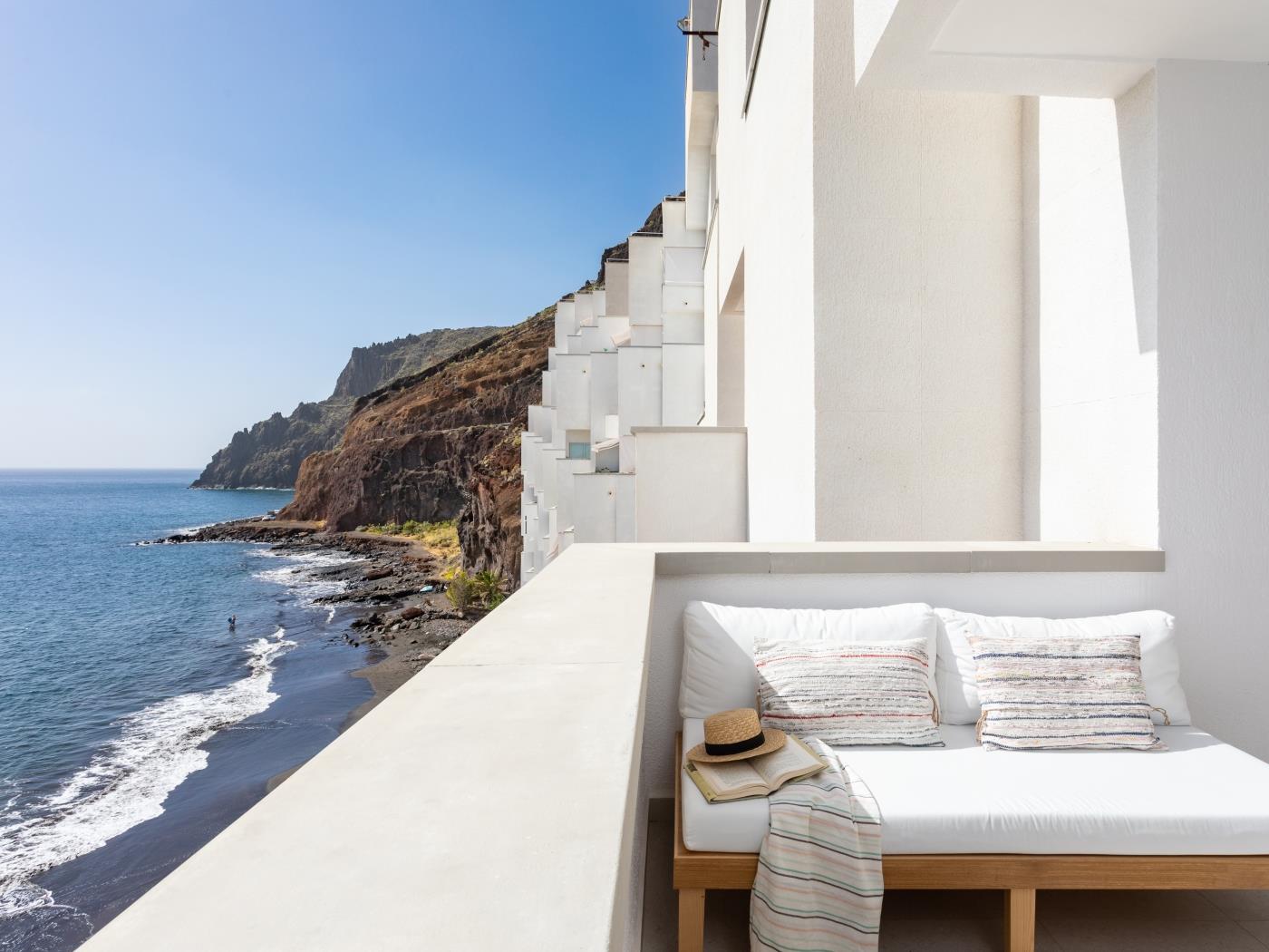 Brand new apartment, stunning sea views in Santa Cruz de Tenerife