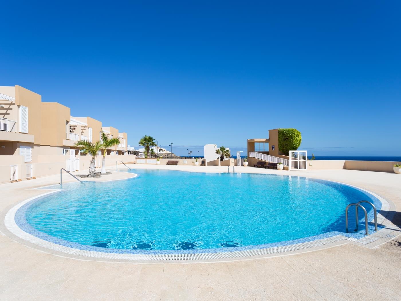 Sea Breeze Apartment in Tenerife - PORÍS 5 in Porís de Abona