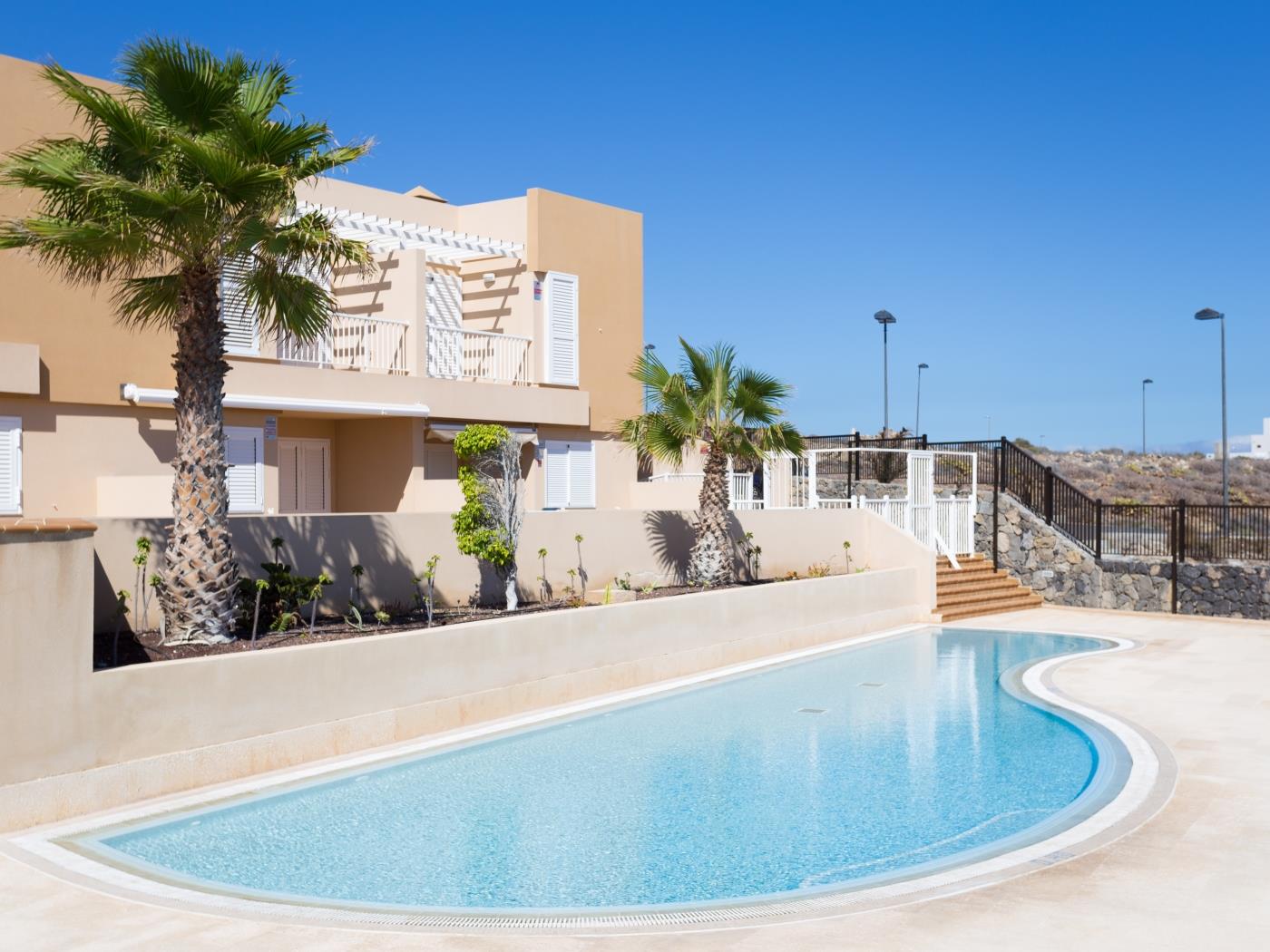 Sea Breeze Apartment in Tenerife - PORÍS 5 in Porís de Abona