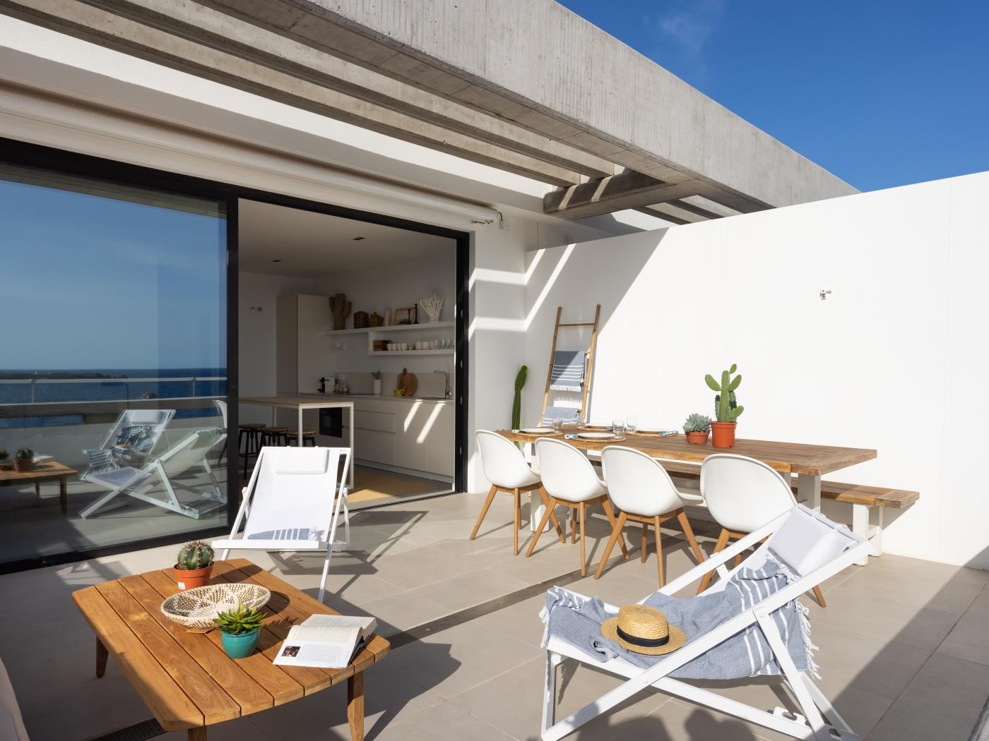 Superior Seafront Apartment, Porís 6 in Porís de Abona