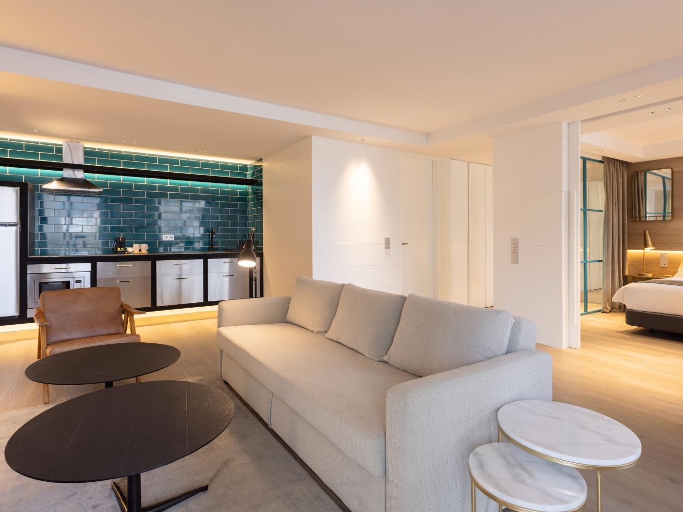 Chayofa Suites, right in city center in Santa Cruz de Tenerife