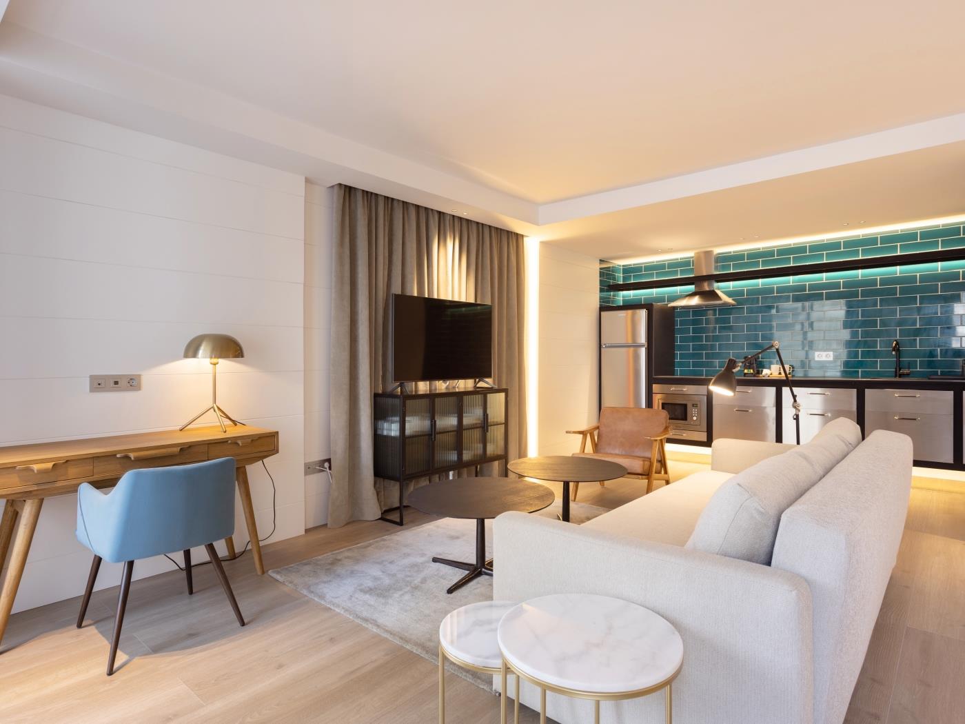 Chayofa Suites, right in city center in Santa Cruz de Tenerife