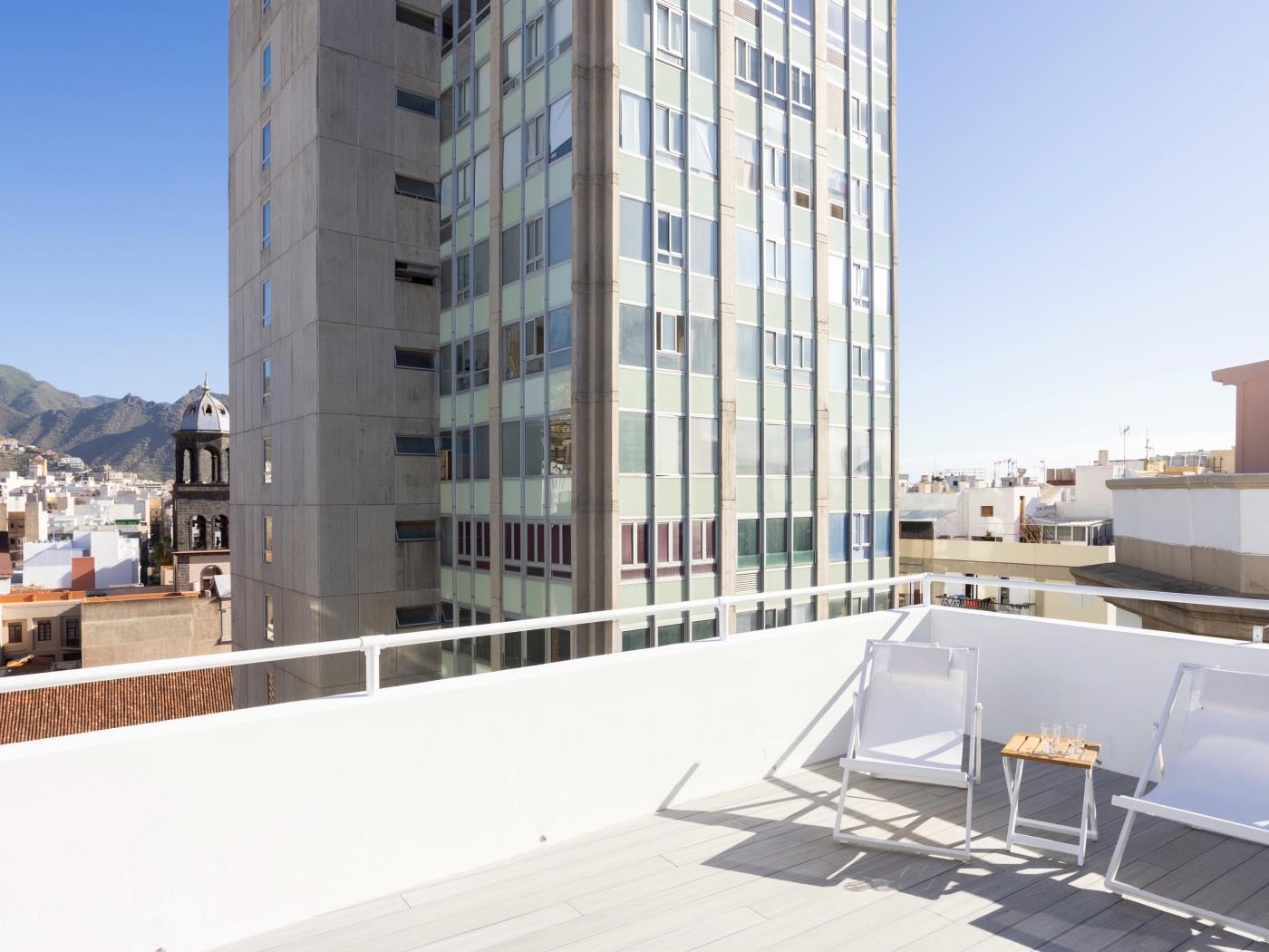 Chayofa Suites, spectacular penthouse with terrace in Santa Cruz de Tenerife