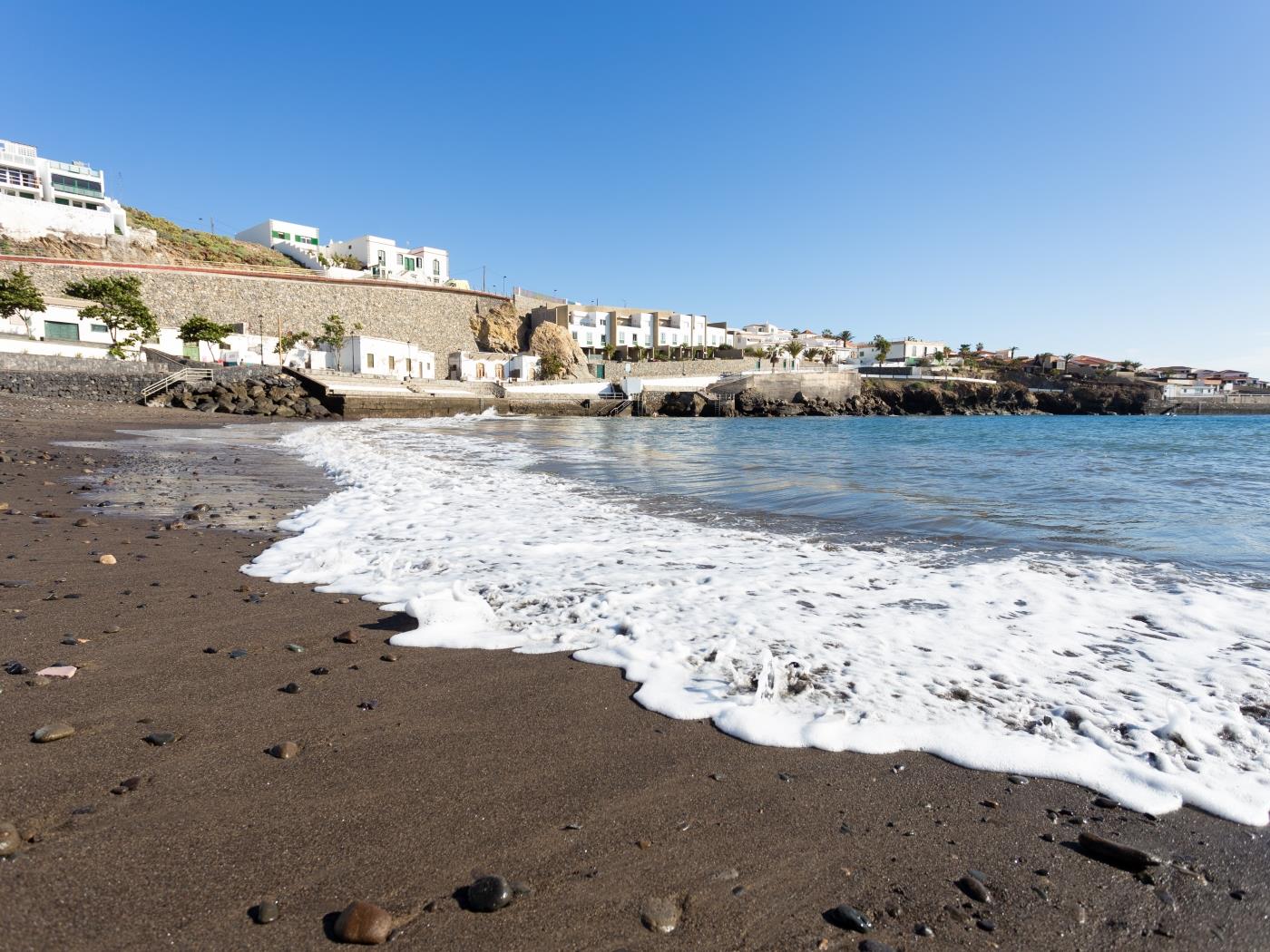 Apartment on the beach, work area and private parking - PillowAbroad in Porís de Abona