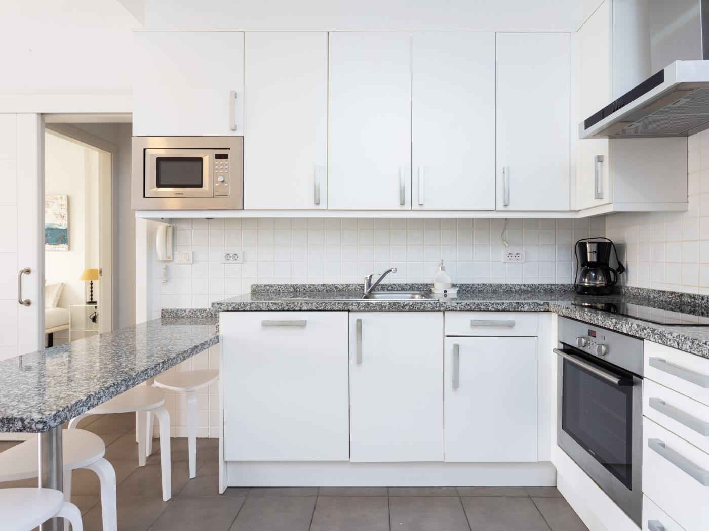 Apartment on the beach, work area and private parking - PillowAbroad in Porís de Abona