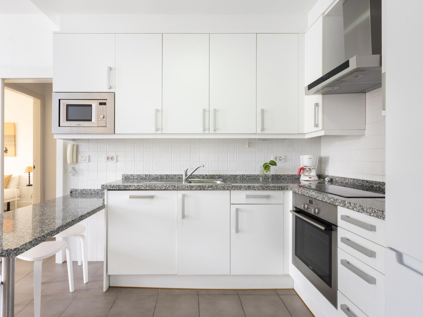 Apartment on the beach, work area and private parking - PillowAbroad in Porís de Abona