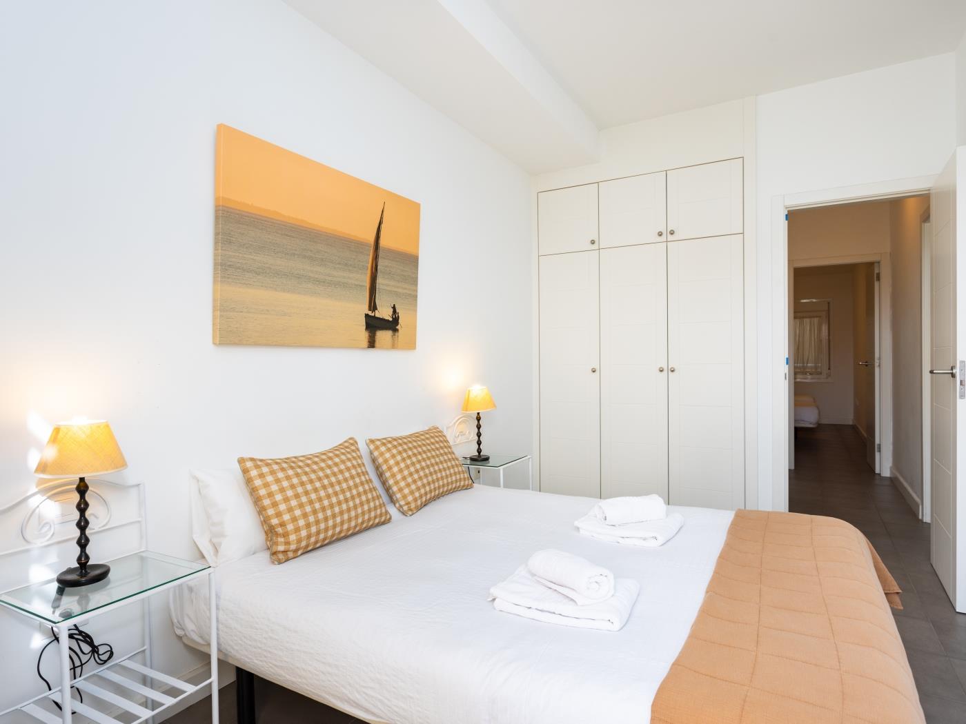 Apartment on the beach, work area and private parking - PillowAbroad in Porís de Abona