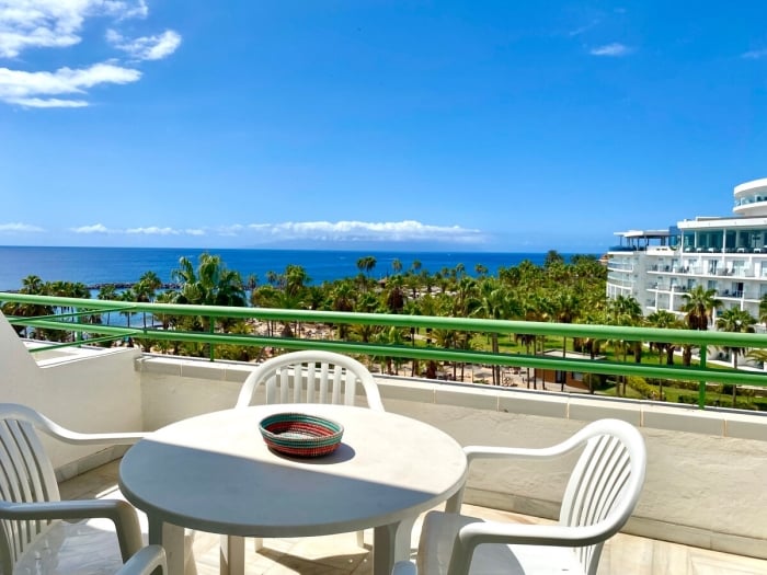 Rental unit in Costa Adeje · ★4.50 · 1 bedroom · 2 beds · 1 bath in Costa Adeje