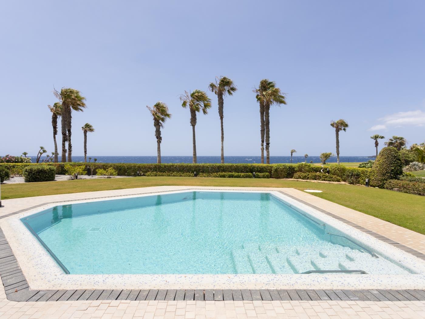 Private pool