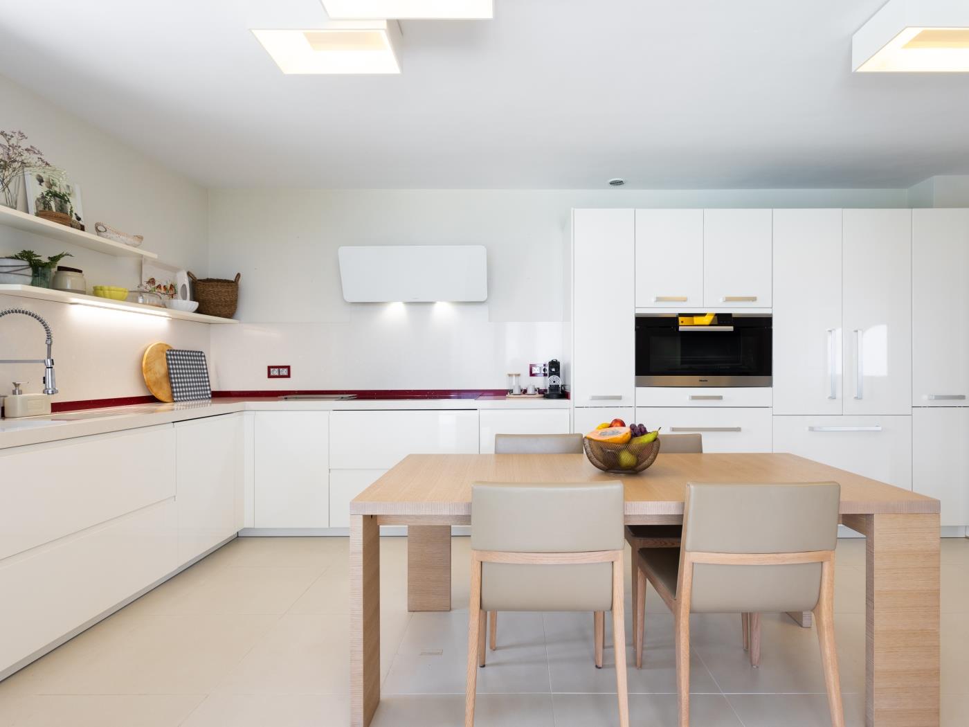 Villa Fiorita | Beachfront + Heated Private Pool in Amarilla Golf