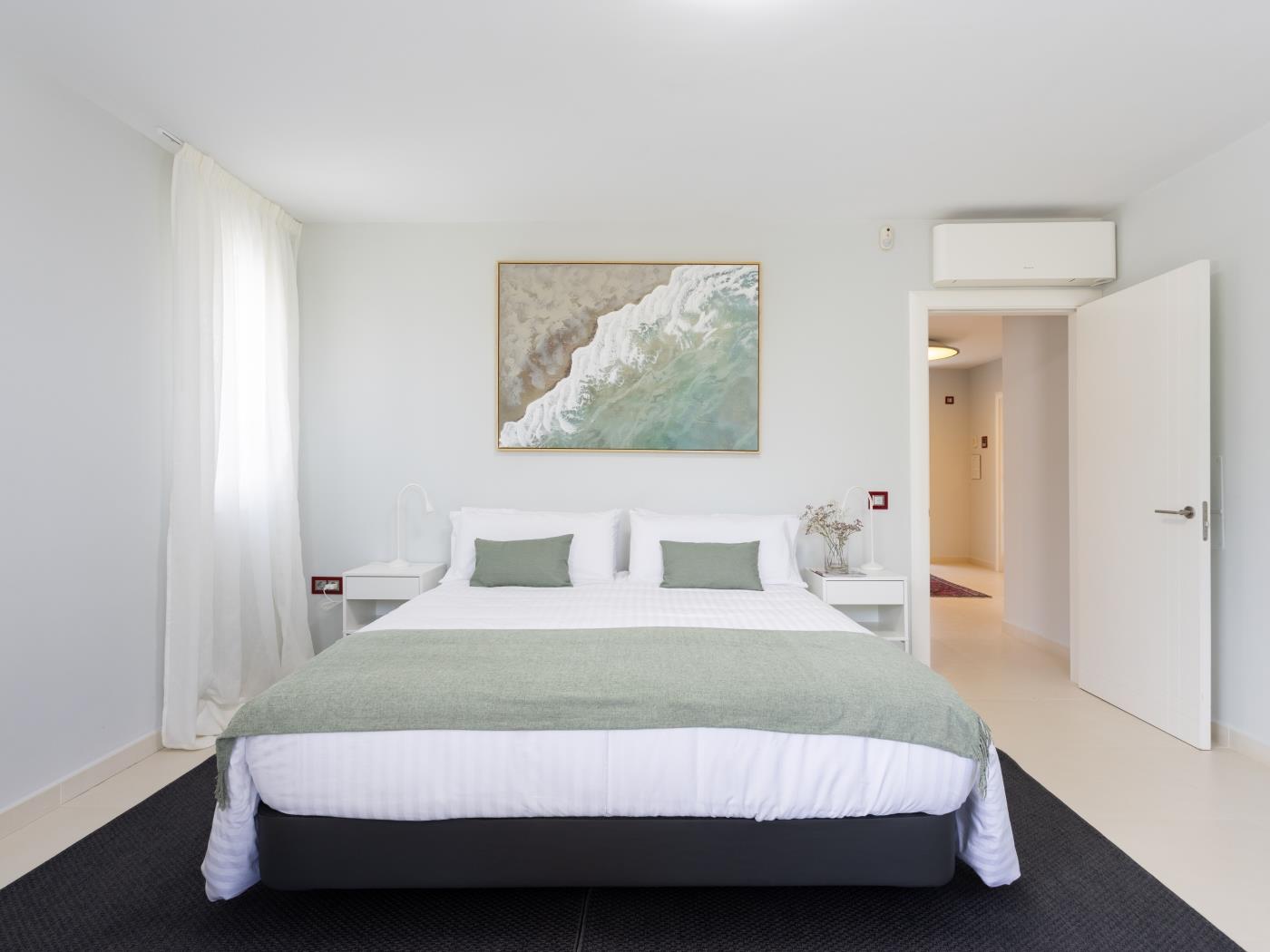 Villa Fiorita | Beachfront + Heated Private Pool in Amarilla Golf
